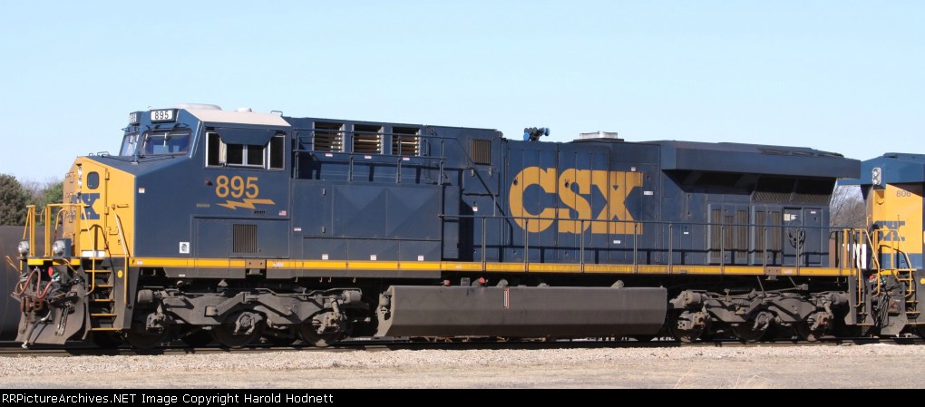 CSX 895 sits in the yard